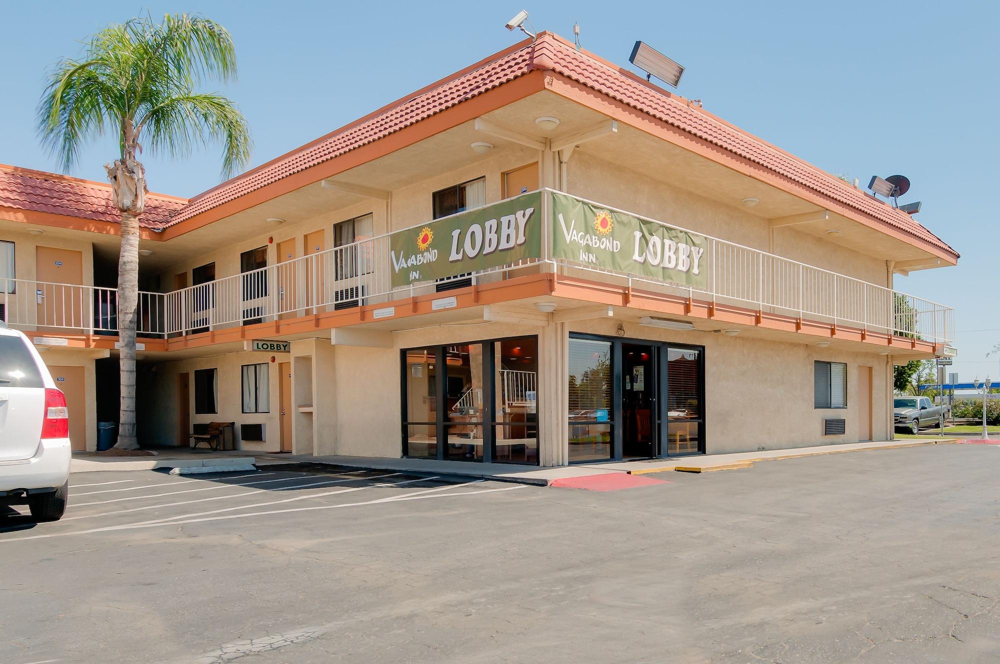 Vagabond Inn Bakersfield North Exterior photo